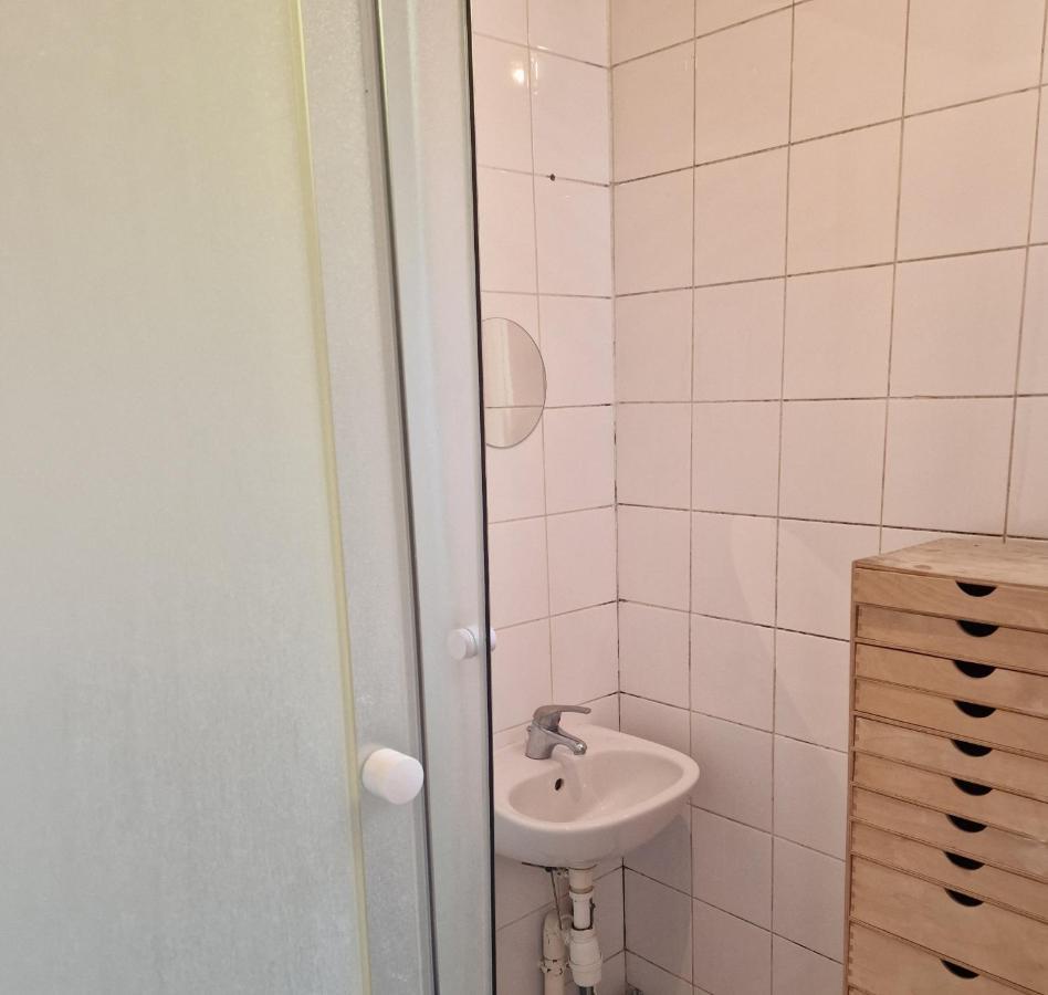 Studio Near Paris Metro Robespierre Bagnolet Luaran gambar